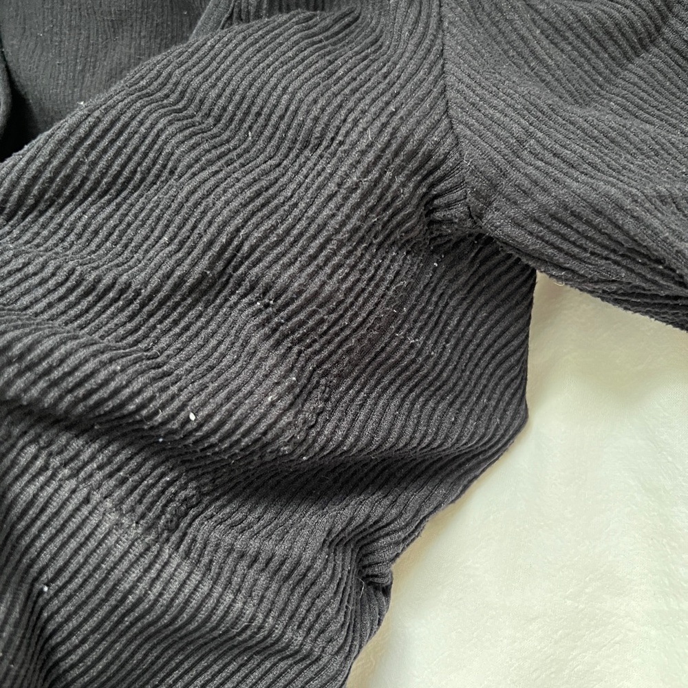 Garage Stella Long Sleeve Seamless top Black - Picture 6 of 6